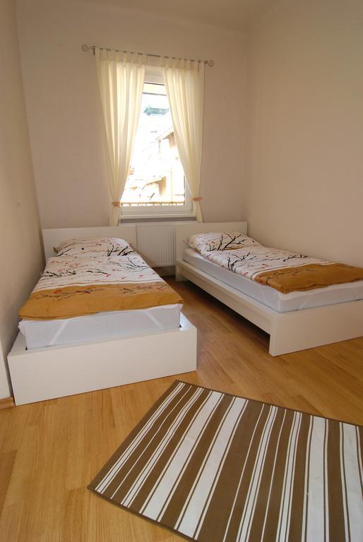 Fontana Pizzeria - Pension Ceske Budejovice Chambre photo